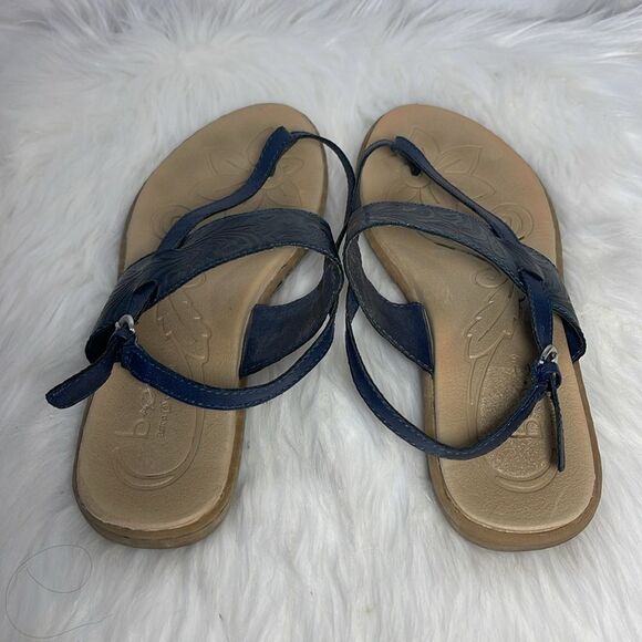 Born BOC Black Faux Leather Embossed Strap Thong Sandals Sz 8 - Picture 3 of 6